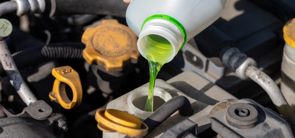 ¿Cómo Detectar una Fuga de Refrigerante y Qué Hacer al Respecto